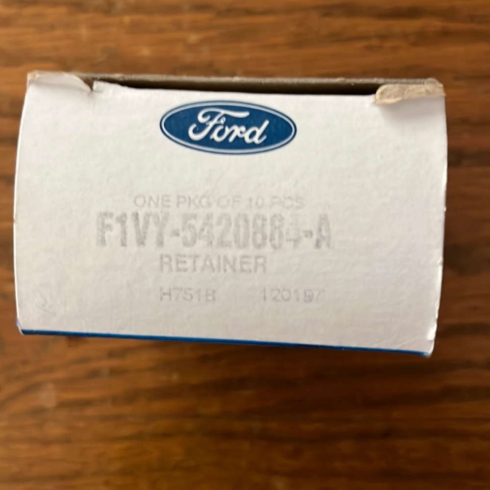 Genuine OEM Ford Car Plastics Retainers